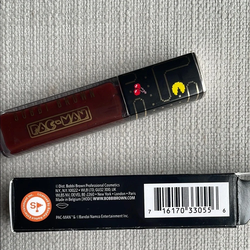 Bobbi Brown Pac-Man collection extra plump Lip serum in Bare Plum 759